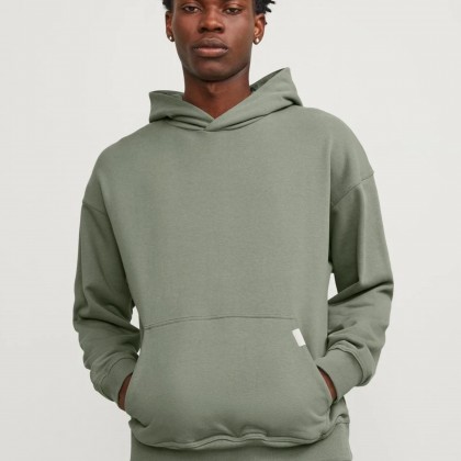 Sweatshirts & Hoods