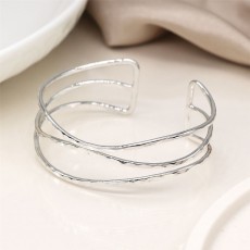 Pom Silver Wave Bangle