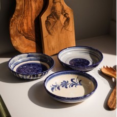 Selbrae House Ceramic Serving Bowl-Medium-Ripple