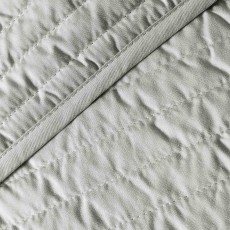 Quilted Lines Bedspread 220 x 230cm
