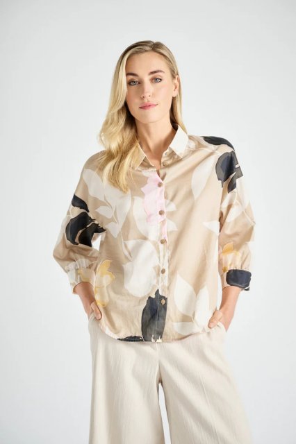 Marie Mero Shirt with flower print