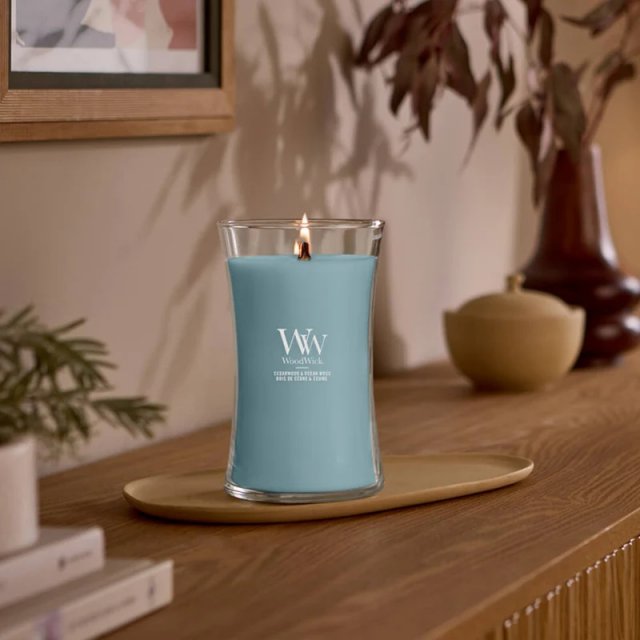 Woodwick Hourglass Large-Cedarwood & Ocean